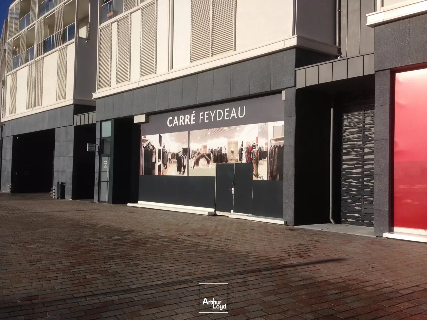 LOCAUX COMMERCIAUX - A LOUER - NANTES - CARRE FEYDEAU 