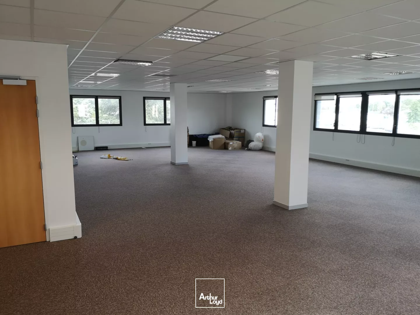 BUREAUX A LOUER A VENDRE - NANTES - 1660M2 DIVISIBLES
