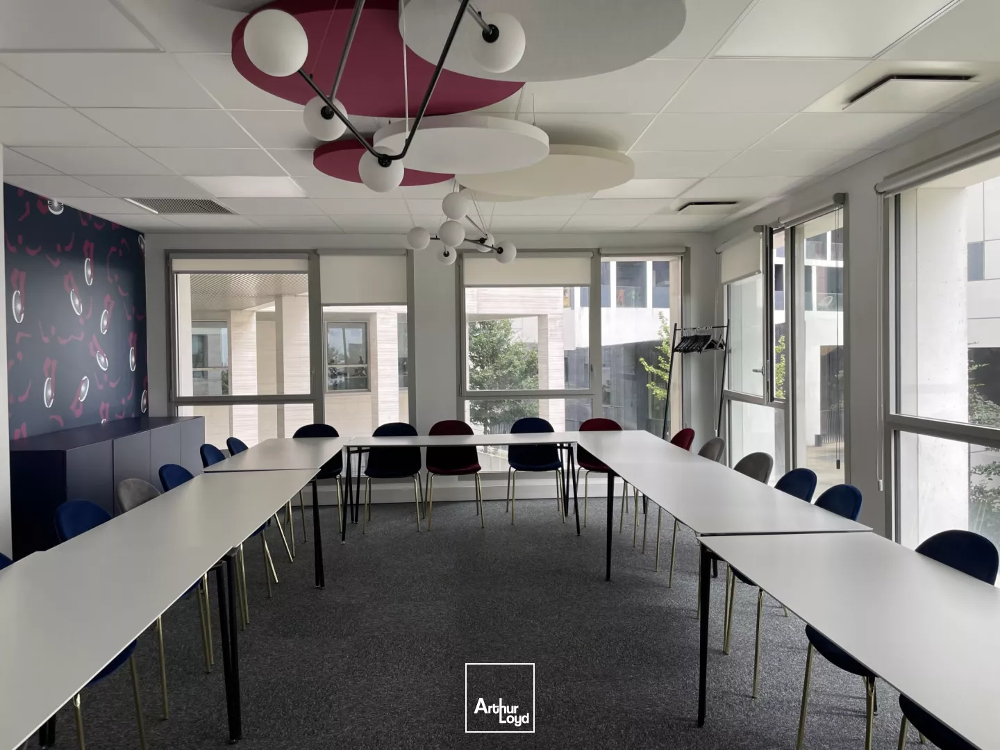 LOCATION DE BUREAUX AVEC CONTRAT D'UNE GRANDE SOUPLESSE 