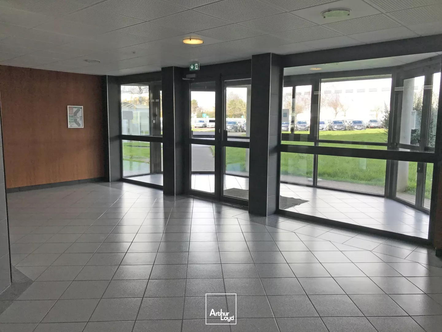 BUREAU A LOUER AEROPORT NANTES ATLANTIQUE 222 M2