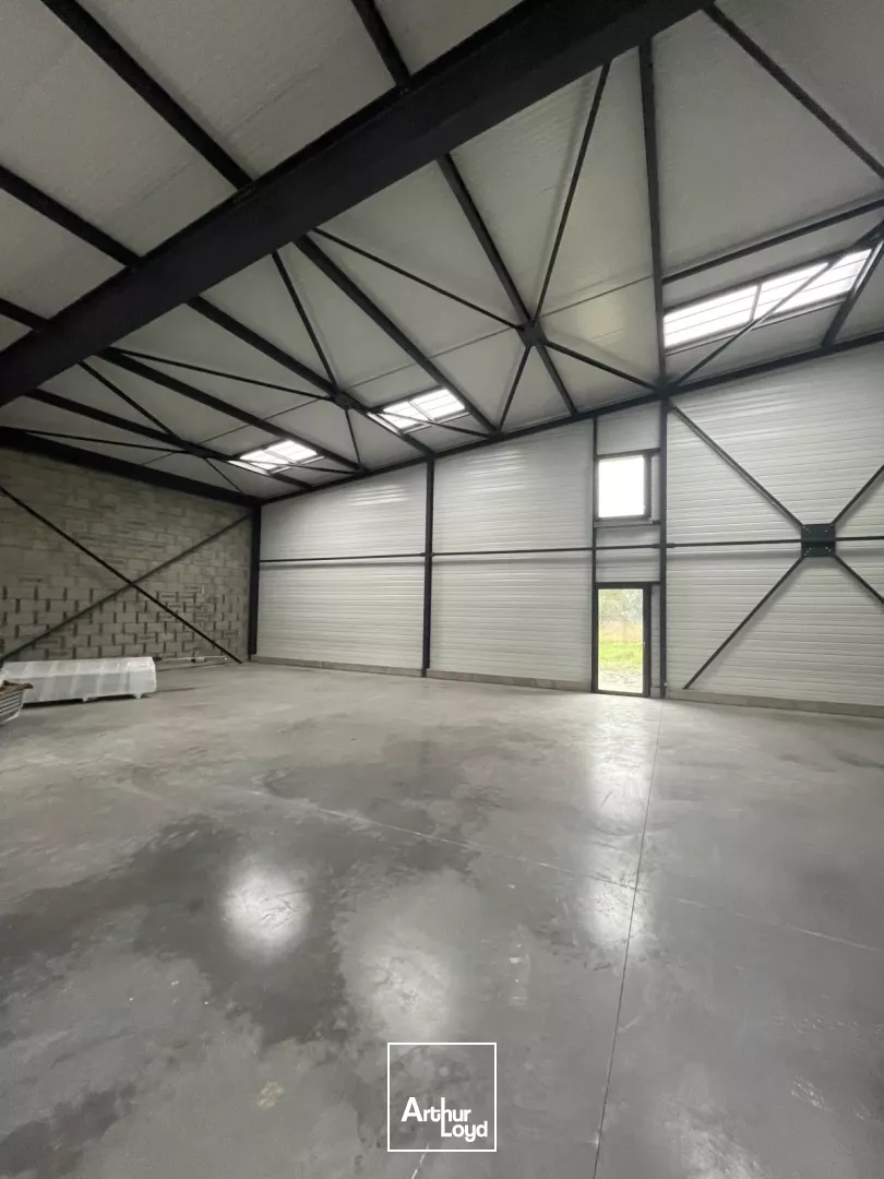 VENTE - ENTREPOT - PARC ACTIVITE - VIGNEUX DE BRETAGNE