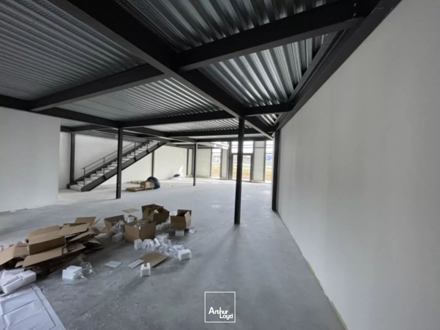 A LOUER CELLULES COMMERCIALES ARTISANALES ANCENIS