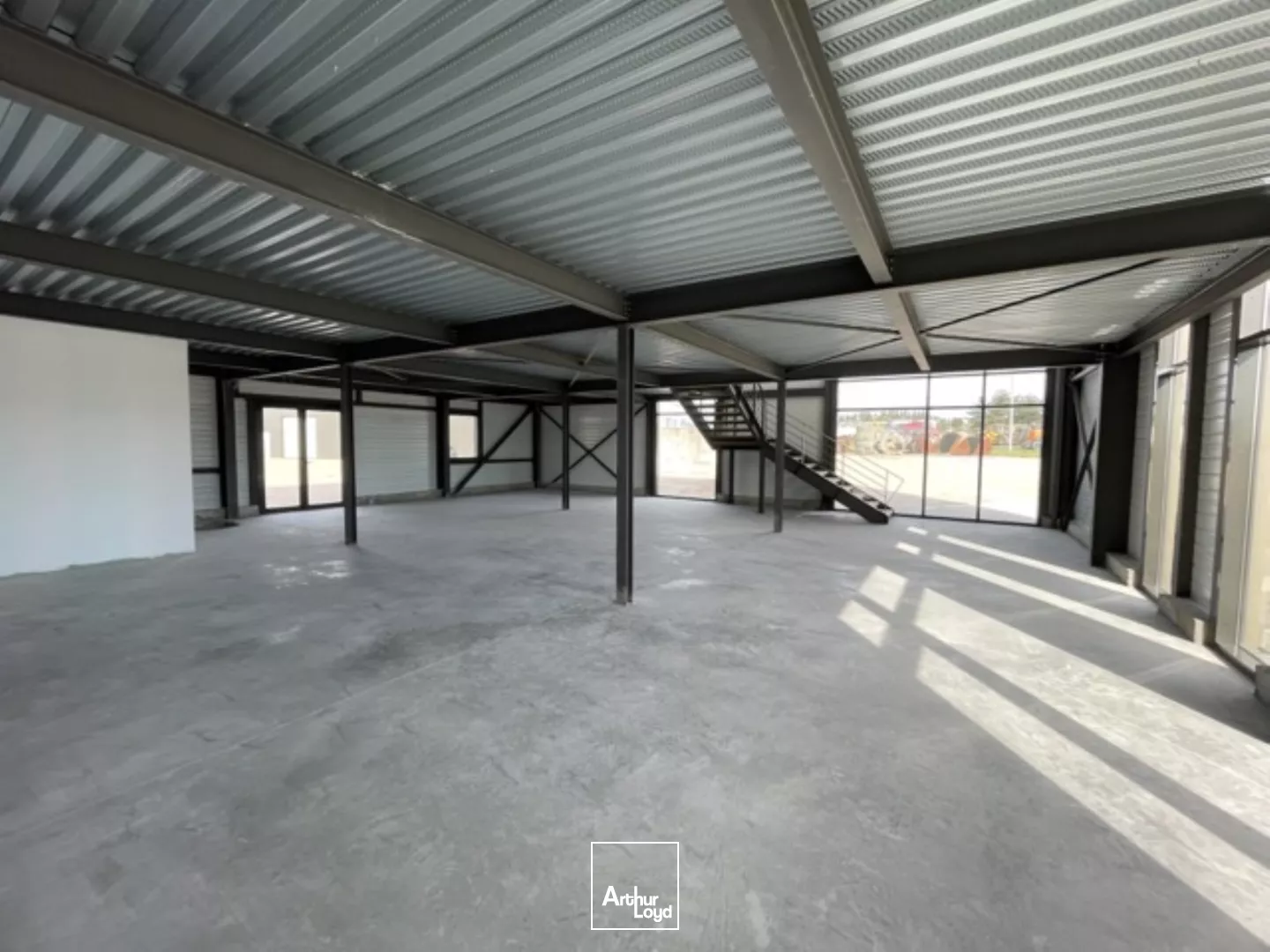 A LOUER CELLULES COMMERCIALES ARTISANALES ANCENIS