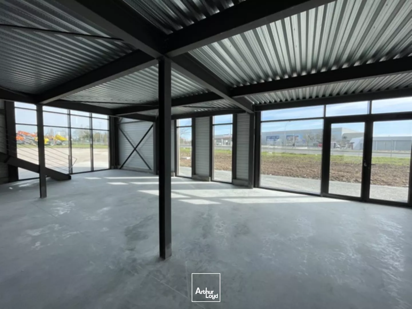 A LOUER CELLULES COMMERCIALES ARTISANALES ANCENIS