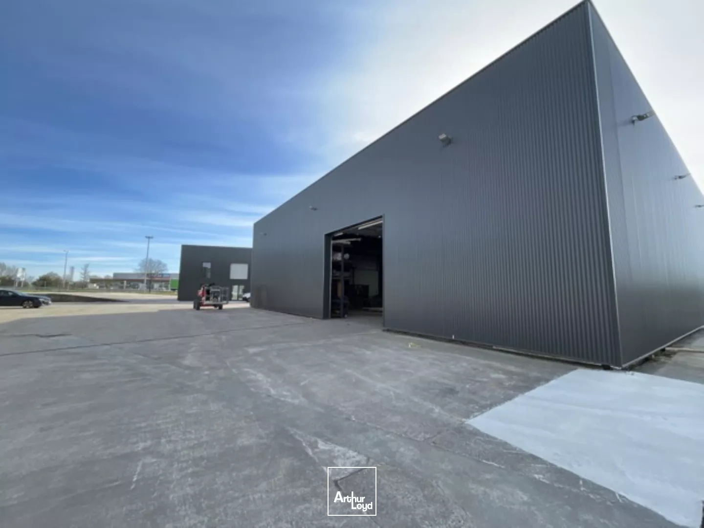 A LOUER CELLULES COMMERCIALES ARTISANALES ANCENIS