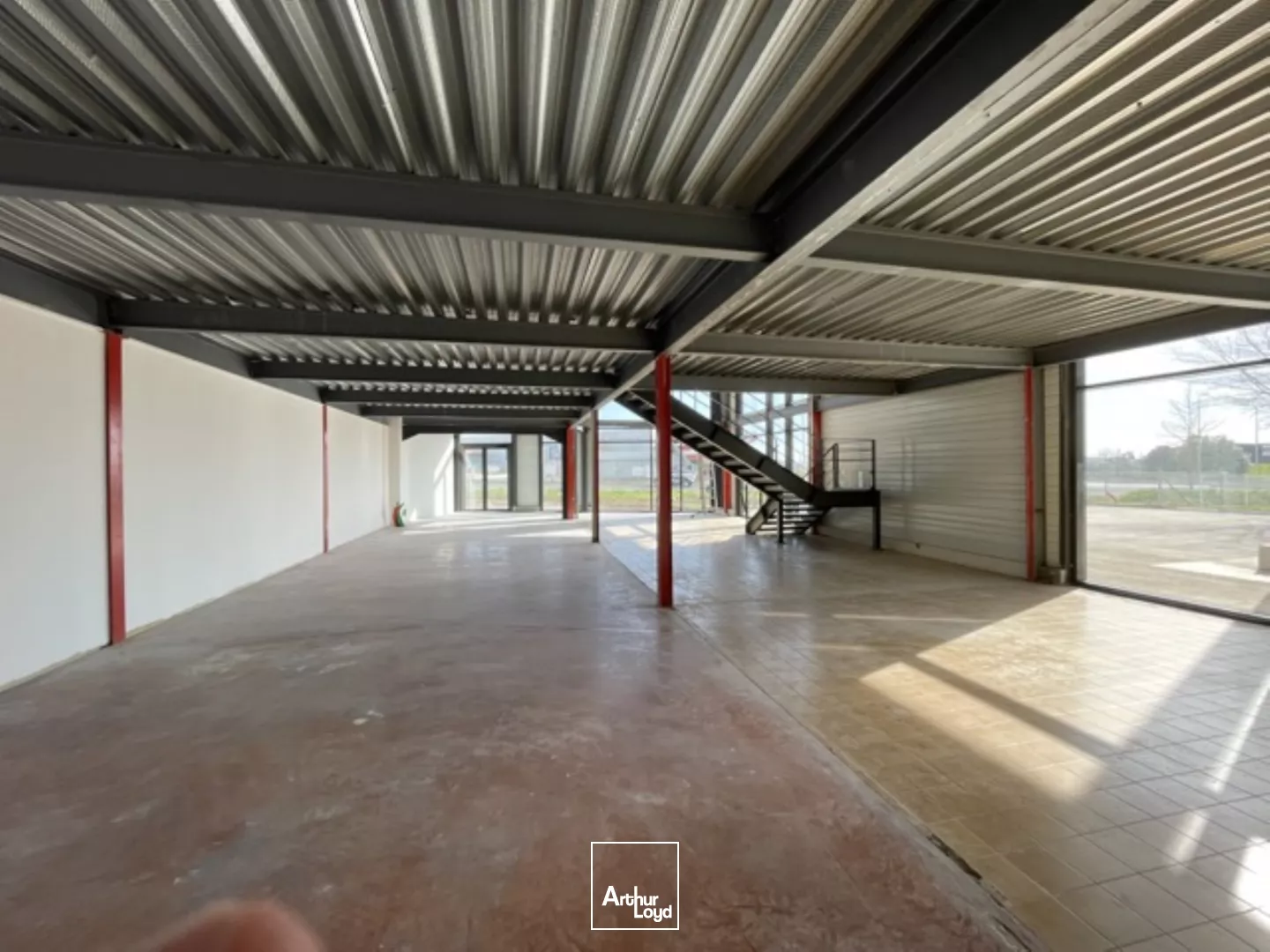 A LOUER CELLULES COMMERCIALES ARTISANALES ANCENIS