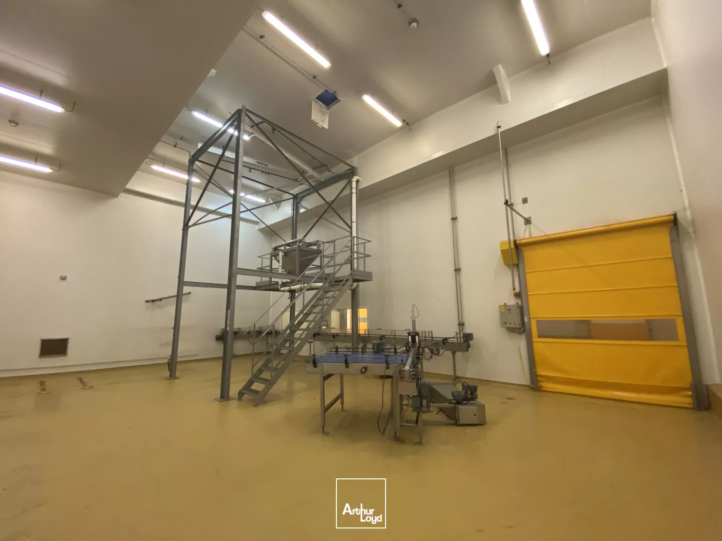 LOCAUX ACTIVITES - 5500m2 - Paimboeuf