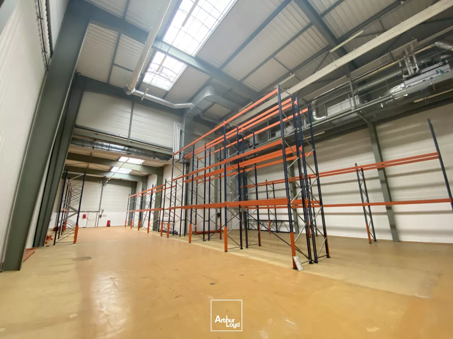 LOCAUX ACTIVITES - 5500m2 - Paimboeuf