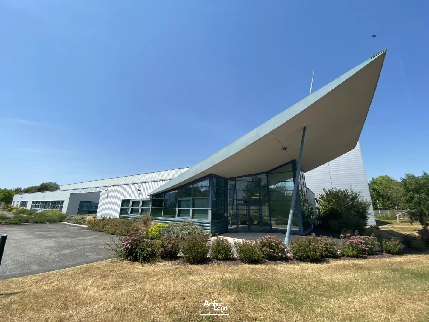 LOCAUX ACTIVITES - 5500m2 - Paimboeuf