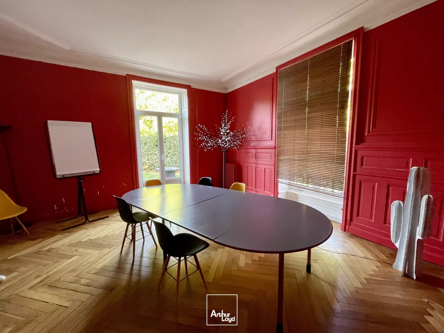 HOTEL PARTICULIER A VENDRE 550 M2 NANTES