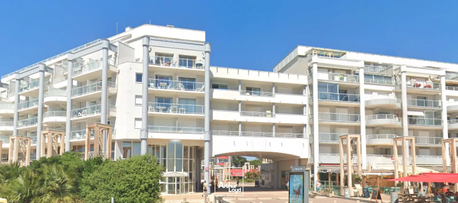 A VENDRE - LOCAL COMMERCIAL - 65 M2 - PORNICHET