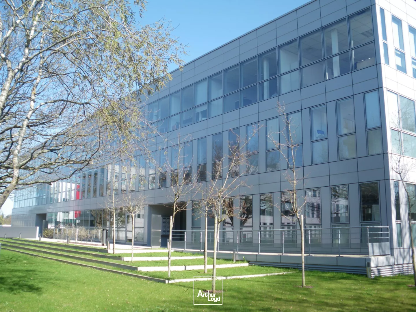 LOCATION BUREAUX SAINT-HERBLAIN 3357 M2 ZONE ZENITH