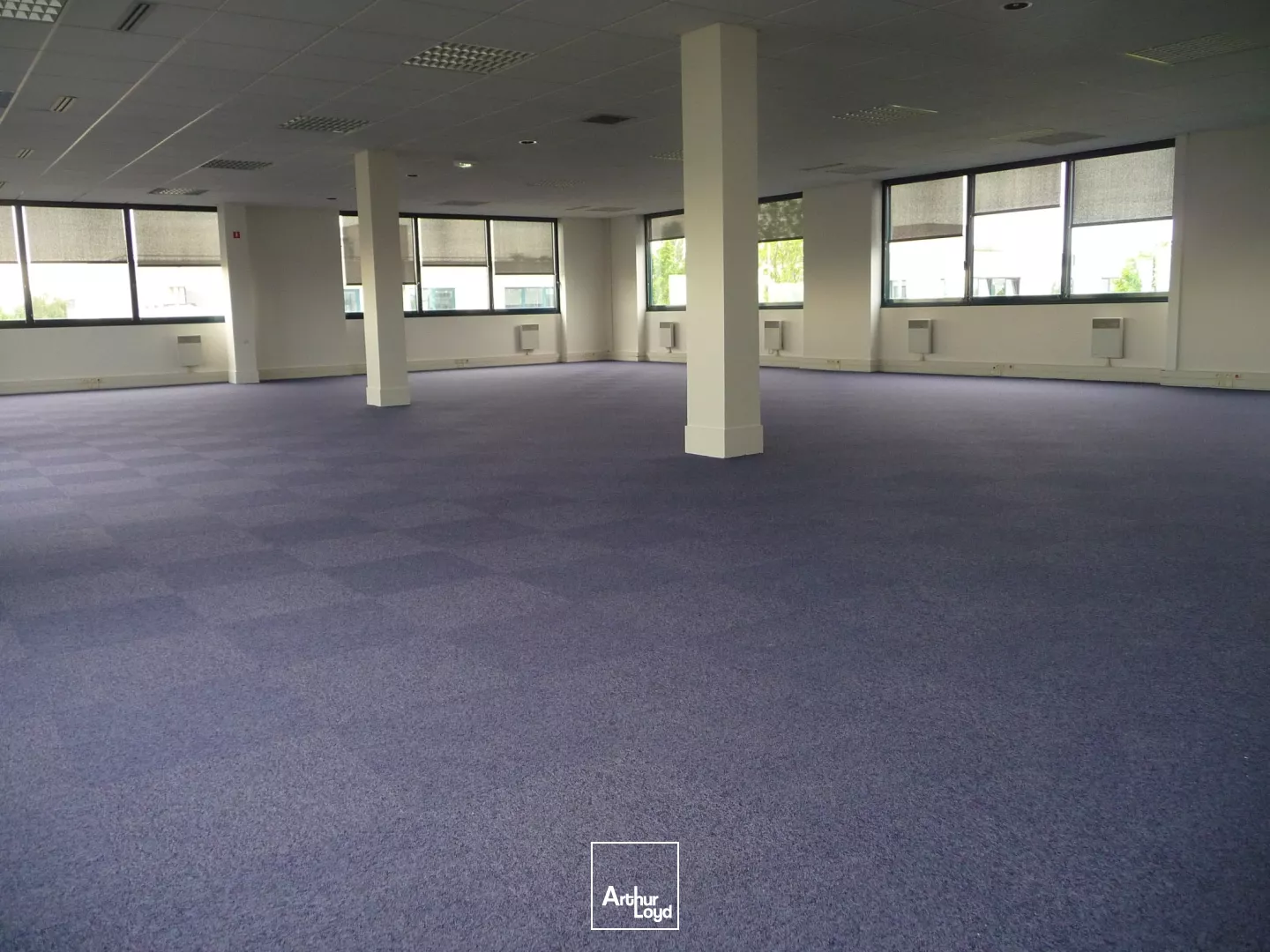 A louer bureaux rénovés et climatisés au sein d'un programme qualitatif 