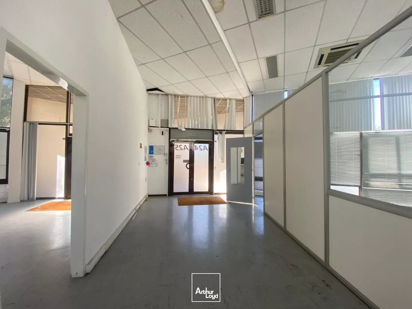 Bureaux à louer - Proximité ZA Les Paluds - Gémenos