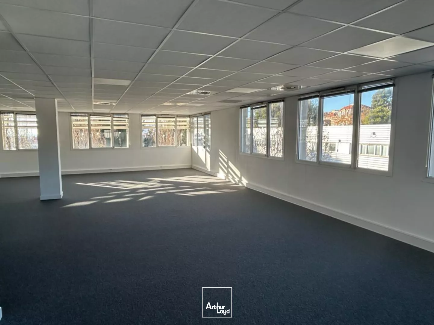 Bureaux à louer en ZFU - 13016 Marseille