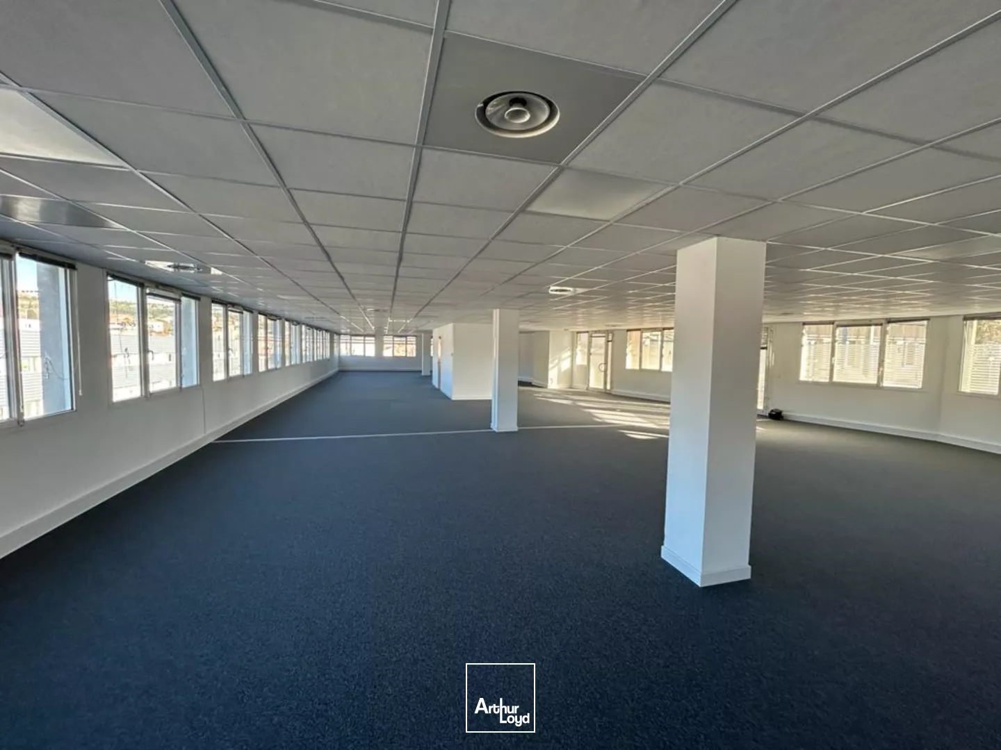 Bureaux à louer en ZFU - 13016 Marseille