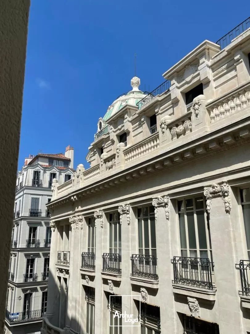 Bureaux rénovés à louer - Centre-ville / Vieux-Port - 13001 Marseille
