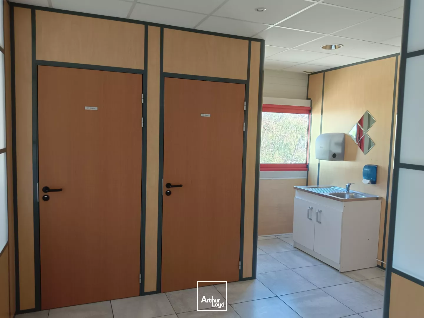 Bureaux à louer - Les Playes / La Milone - Six-Fours