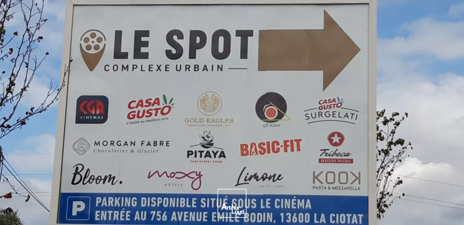 Bureaux neufs ERP à louer avec terrasse - LE SPOT - Entrée centre-ville et proche autoroute - LA CIOTAT