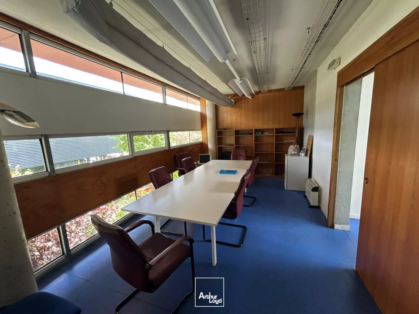 Bureaux à louer avec parking clos et sécurisé - ZFU - 13016 Marseille