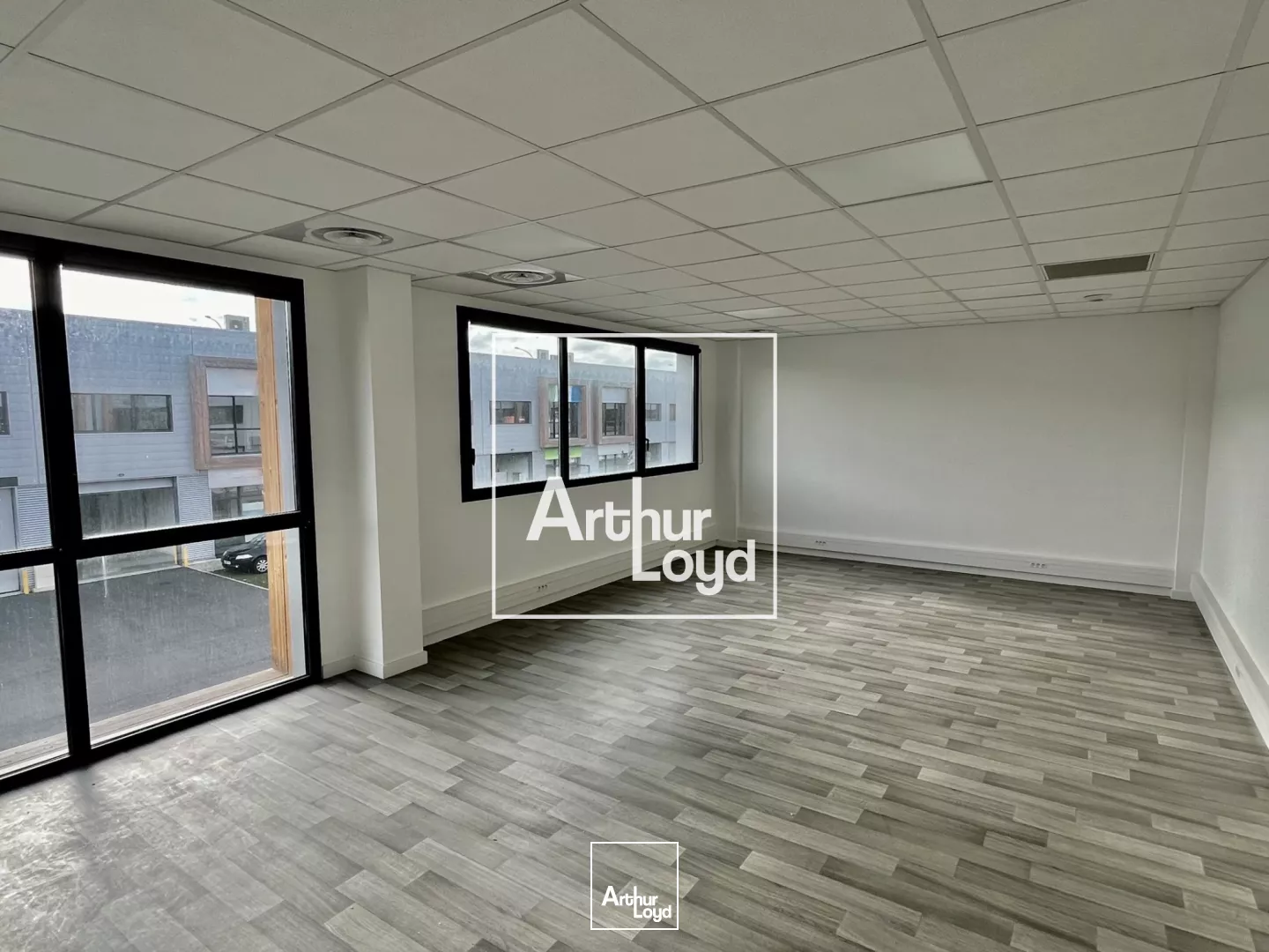 LOCAL D'ACTIVITE A LOUER TOULOUSE ZI THIBAUD