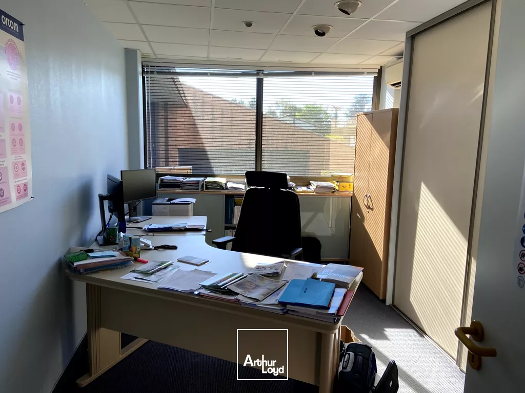 IMMEUBLE DE BUREAUX 913 M2 - FOULAYRONNES