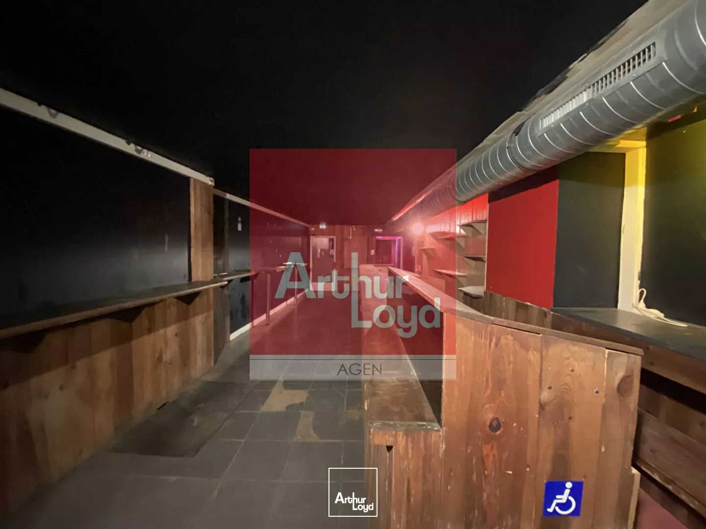 Local commercial hyper centre Agen 71 m2