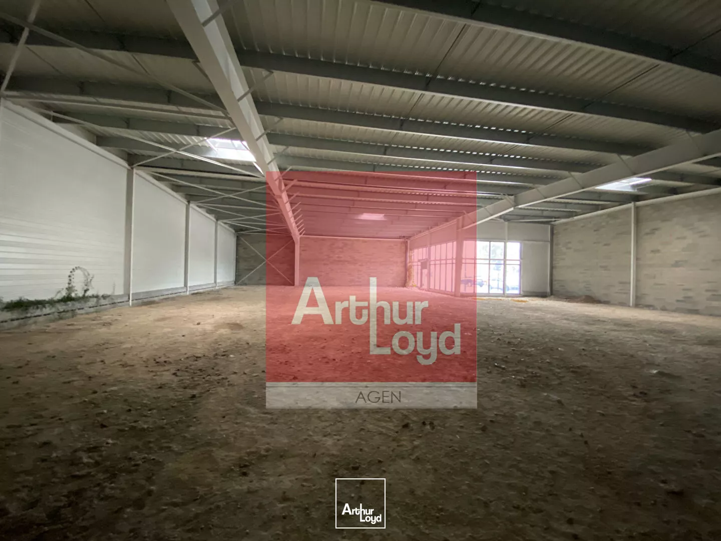 Local commercial Villeneuve Sur Lot 850 m²