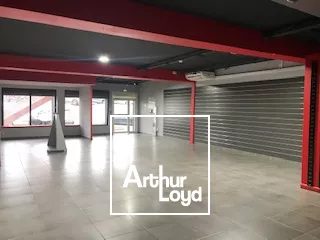 Local commercial BVD Houelbourg 200 m2