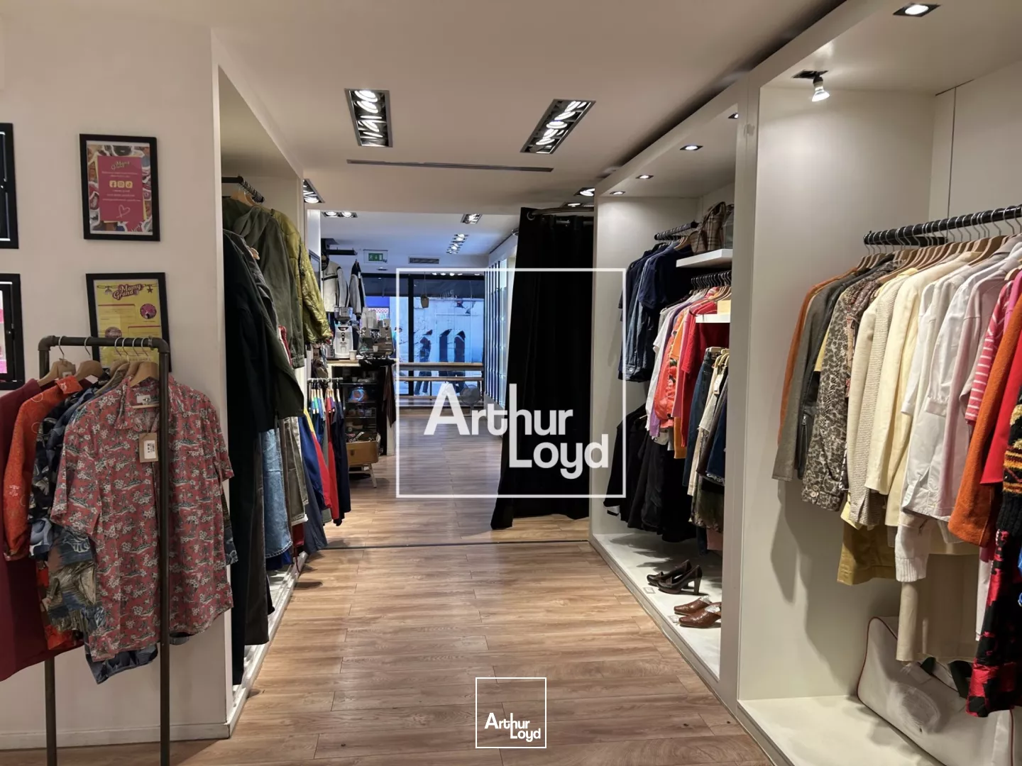 Local commercial à louer Montpellier Écusson - Emplacement stratégique avec réserve