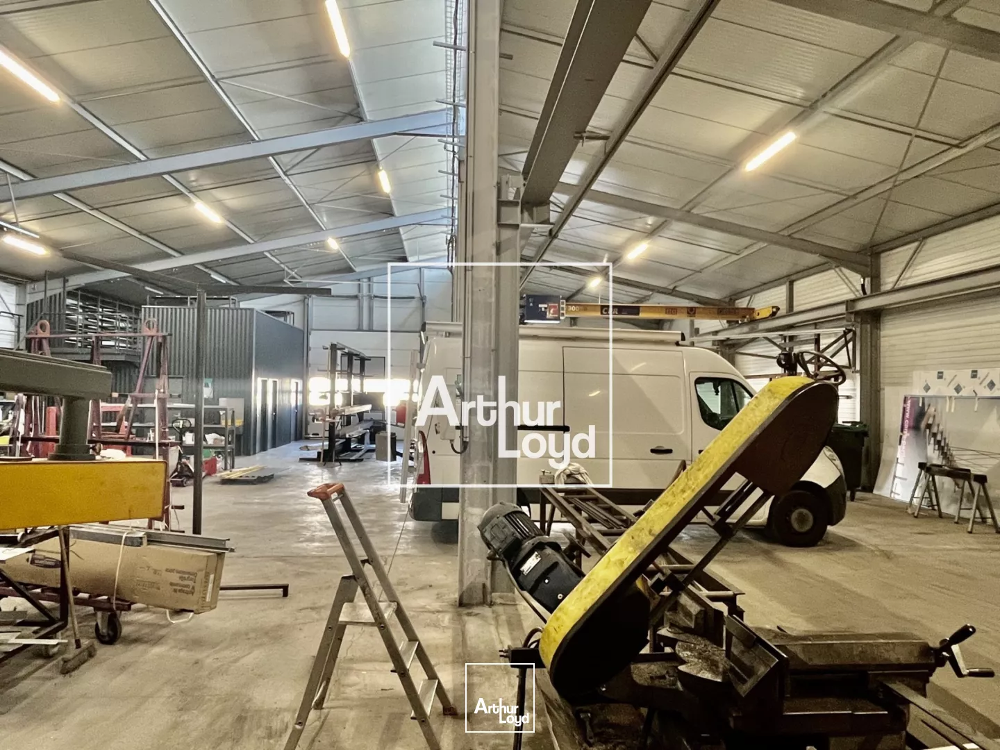 LOCAL D'ACTIVITÉ - À LOUER - TOURNEFEUILLE