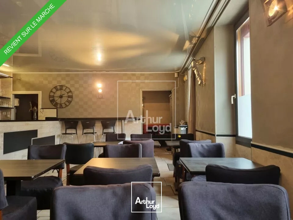 A vendre local commercial à Voisenon 