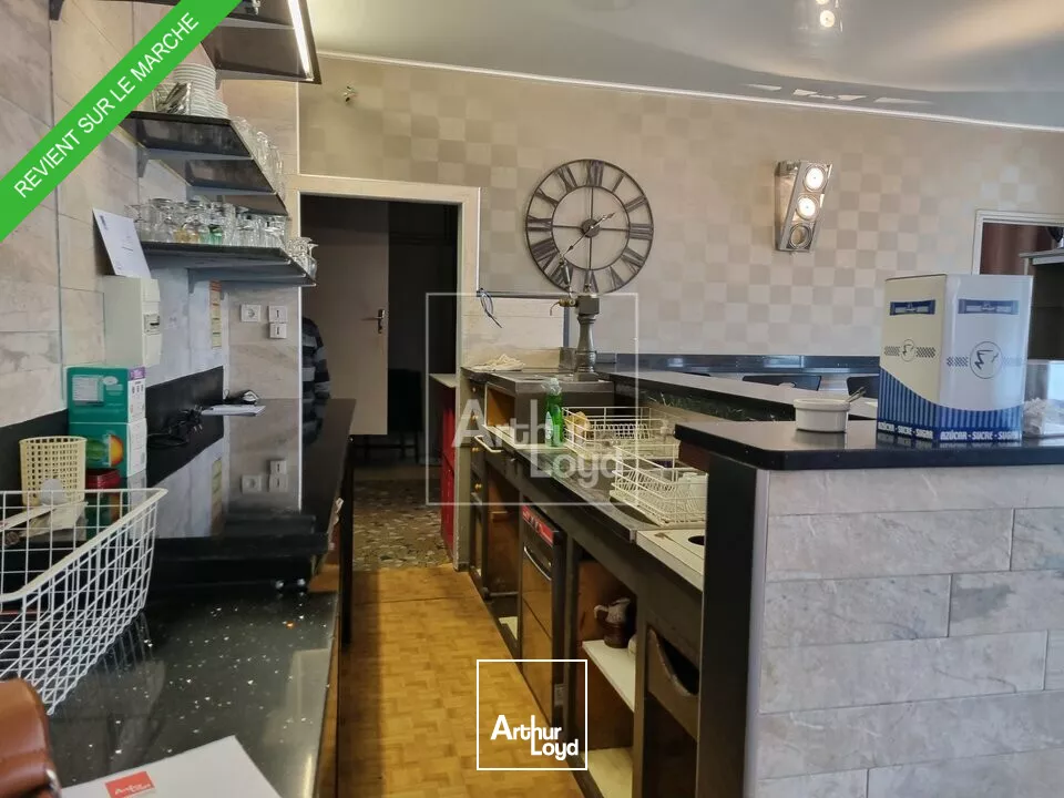 A vendre local commercial à Voisenon 