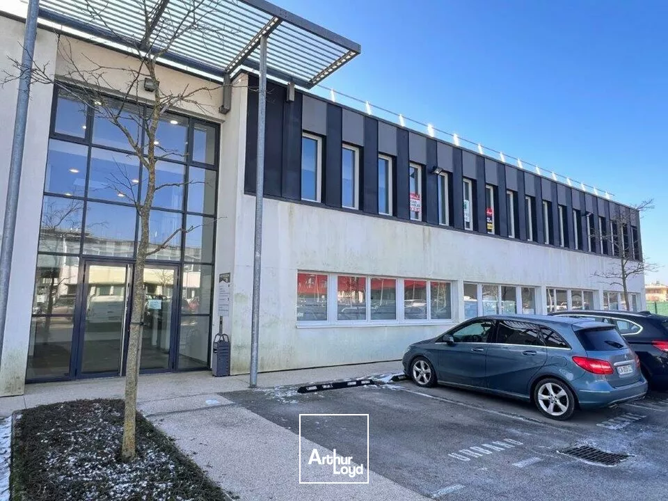 BUREAUX A LA LOCATION AU PARC VALMY