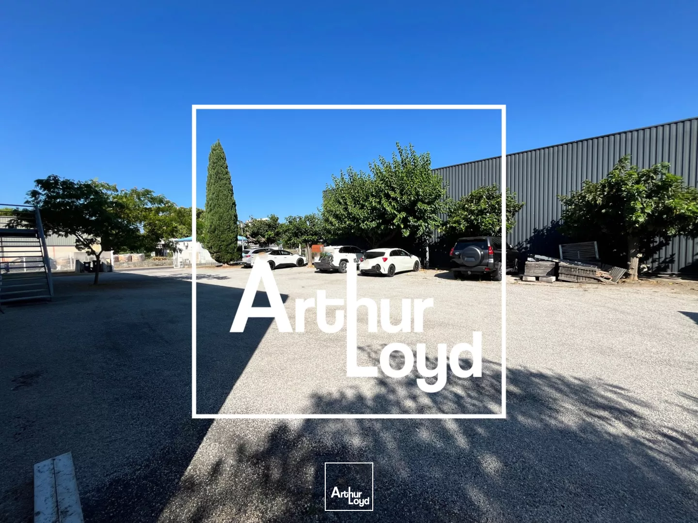 Exclusivité Arthur Loyd - Bureaux et Entrepôt 600 m² à louer : Zone Euro 2000 Caissargues.