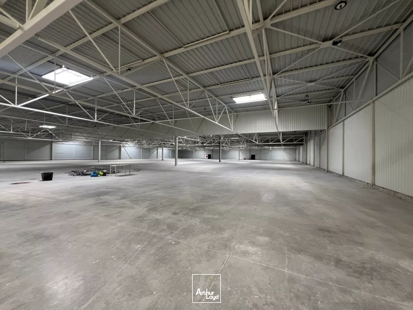 Entrepôts à louer à LE BLANC MESNIL 93150