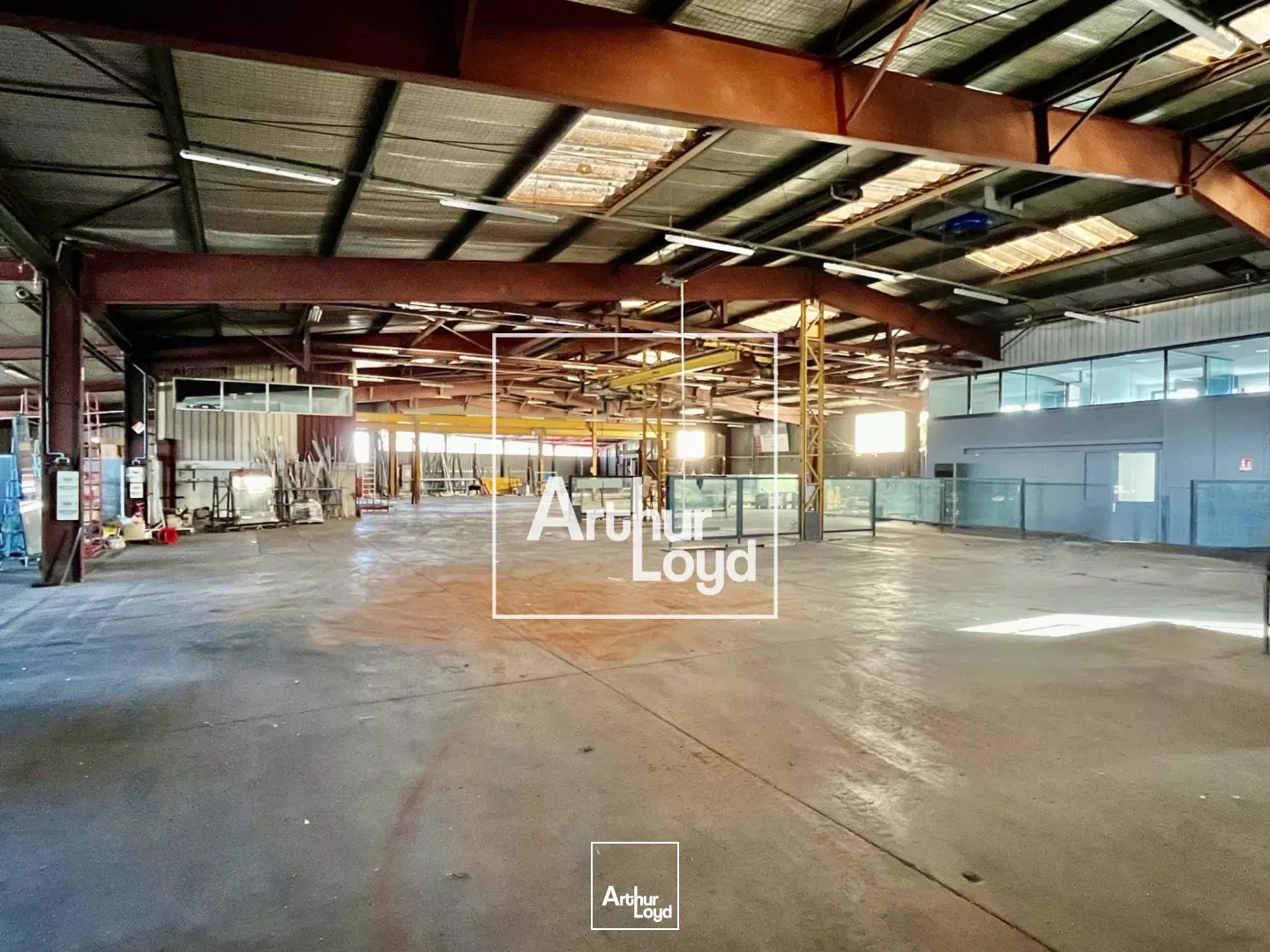 À LOUER LOCAL D'ACTIVITE - TOURNEFEUILLE 