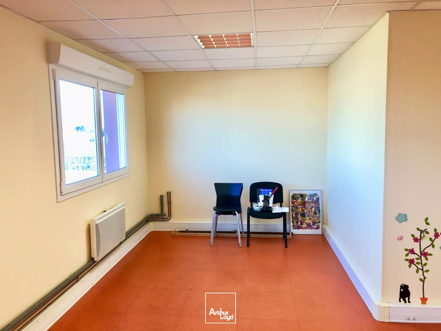 A LOUER BUREAUX DE 25 M2 À 90 M2 - BEAUVAIS 