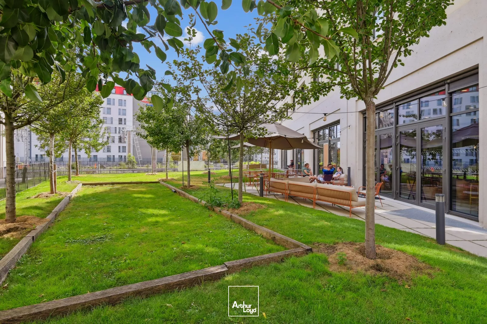 Immeuble neuf TRIBU - Bureaux à louer - Paris 19 - RER E - Tram