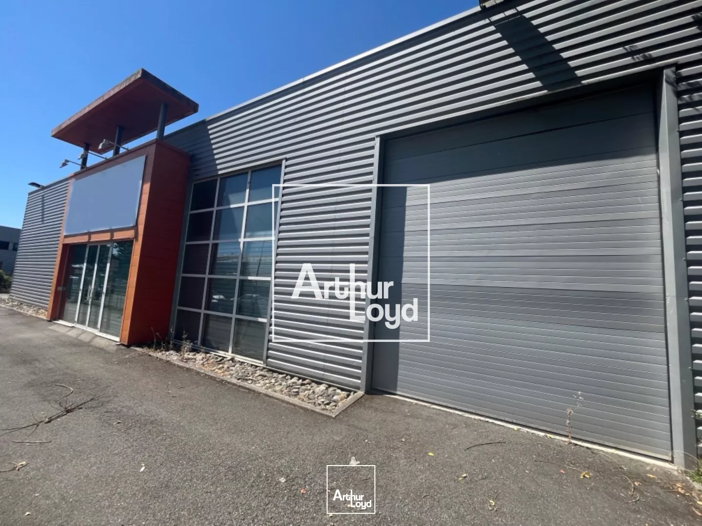 LOCAL D'ACTIVITE / SHOWROOM A LOUER TOULOUSE 