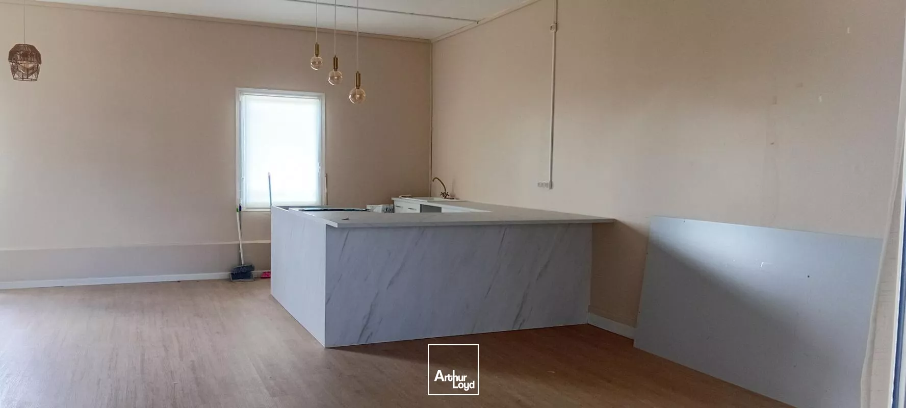 A VENDRE Local commercial Schoelcher 82 m2