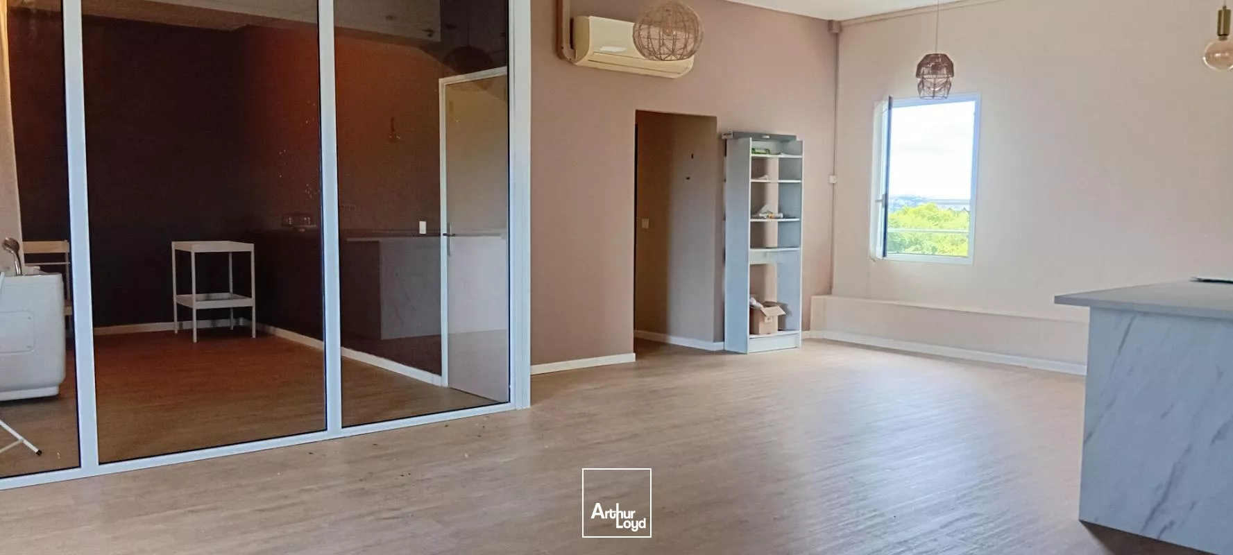 A VENDRE Local commercial Schoelcher 82 m2