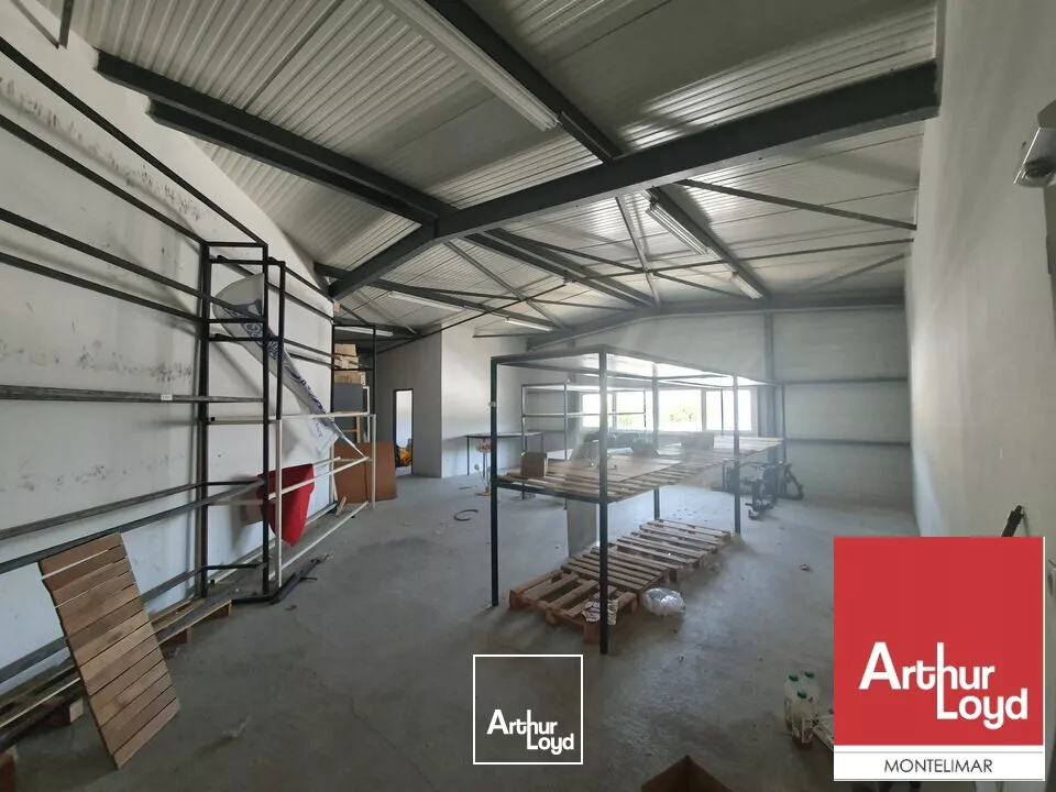 MONTÉLIMAR SUD - MALATAVERNE - A VENDRE - BÂTIMENT INDÉPENDANT D'ENVIRON 1150 M2
