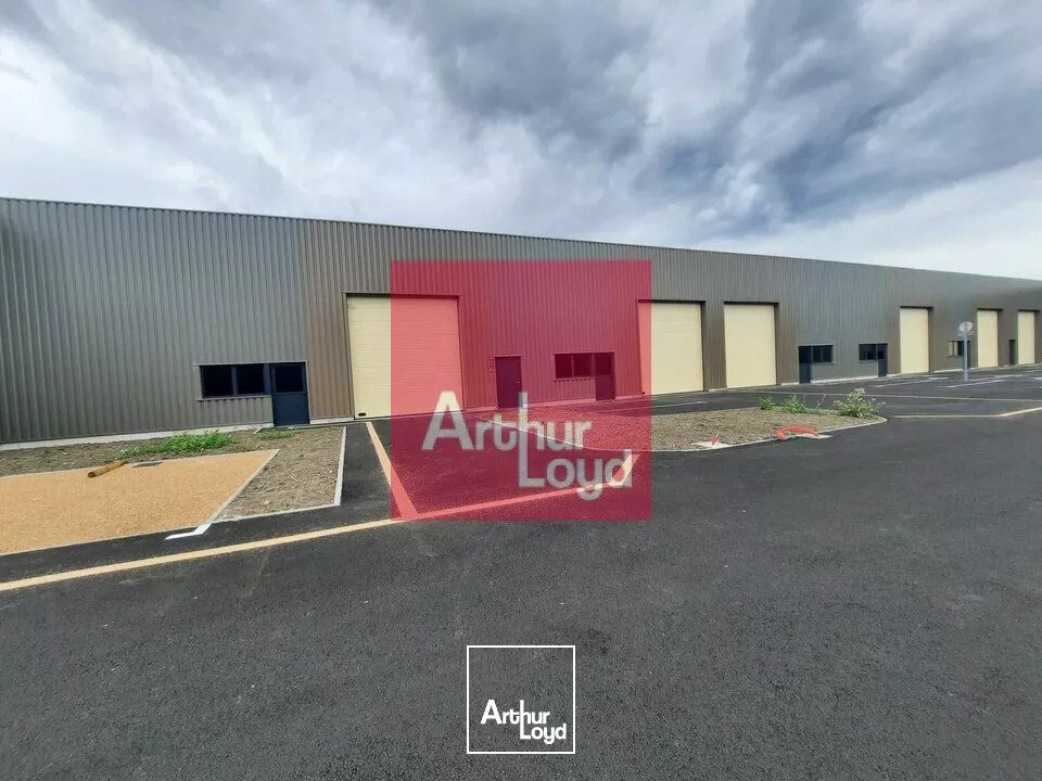 LA ROCHE BLANCHE A LOUER LOCAL ACTIVITE 500 M²