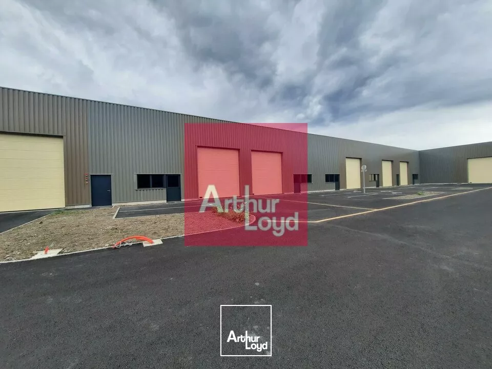 LA ROCHE BLANCHE A LOUER LOCAL ACTIVITE 500 M²