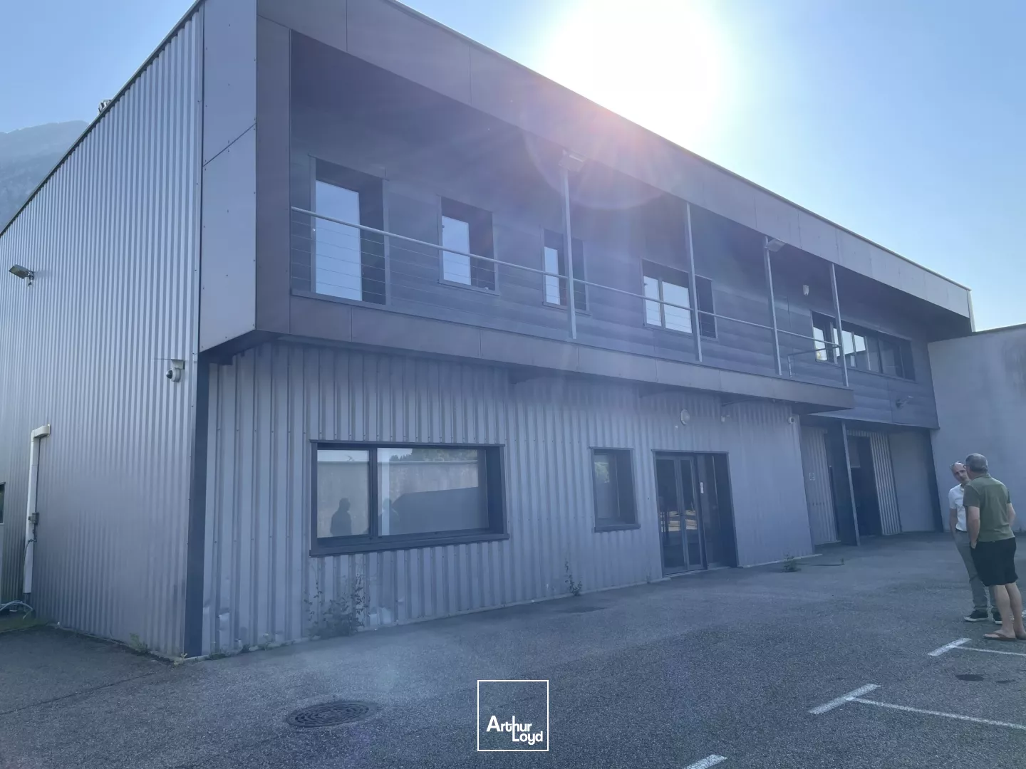 local d'activité belle image 440 m² - location