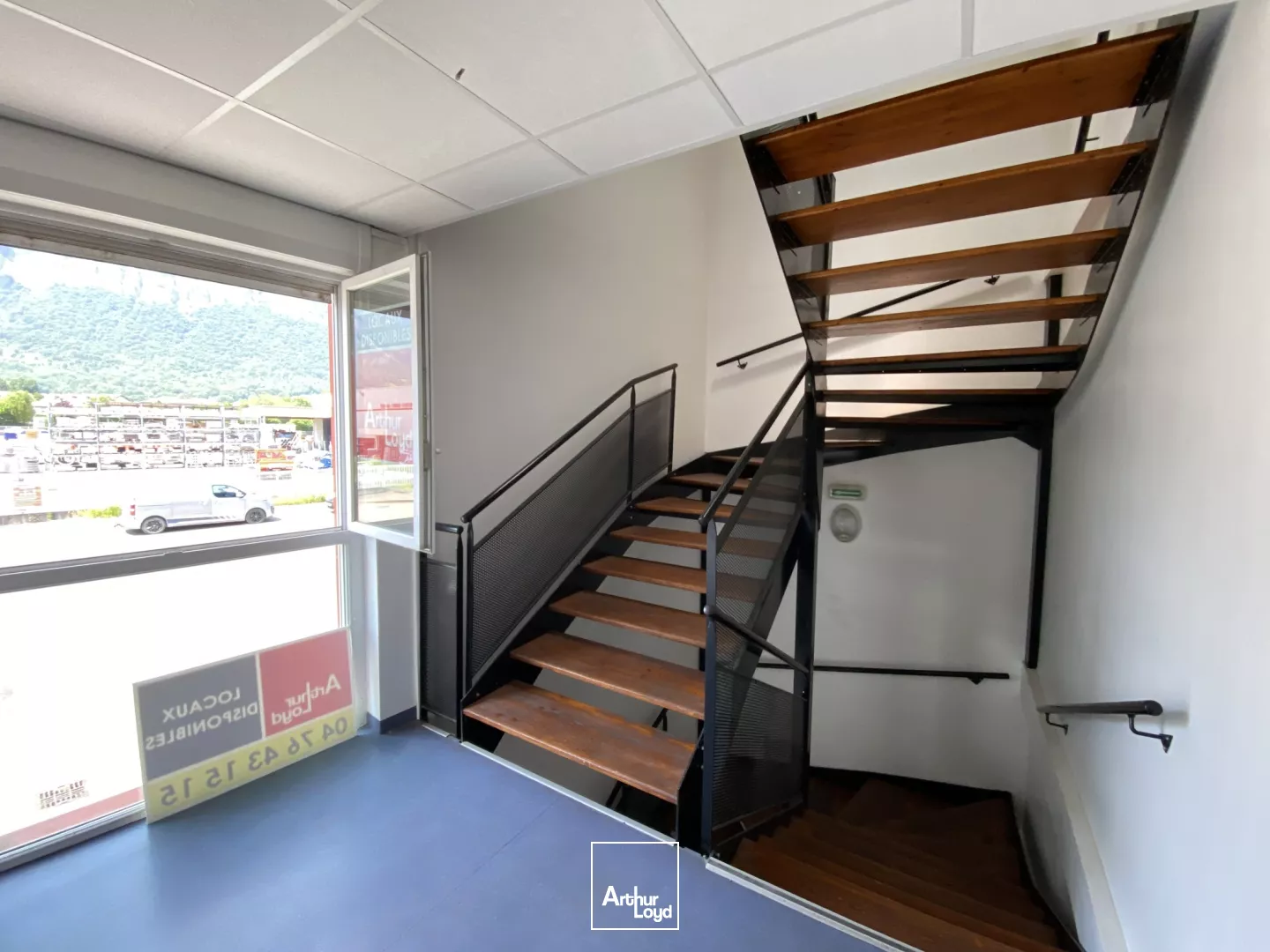 BUREAUX A LOUER - CROLLES 