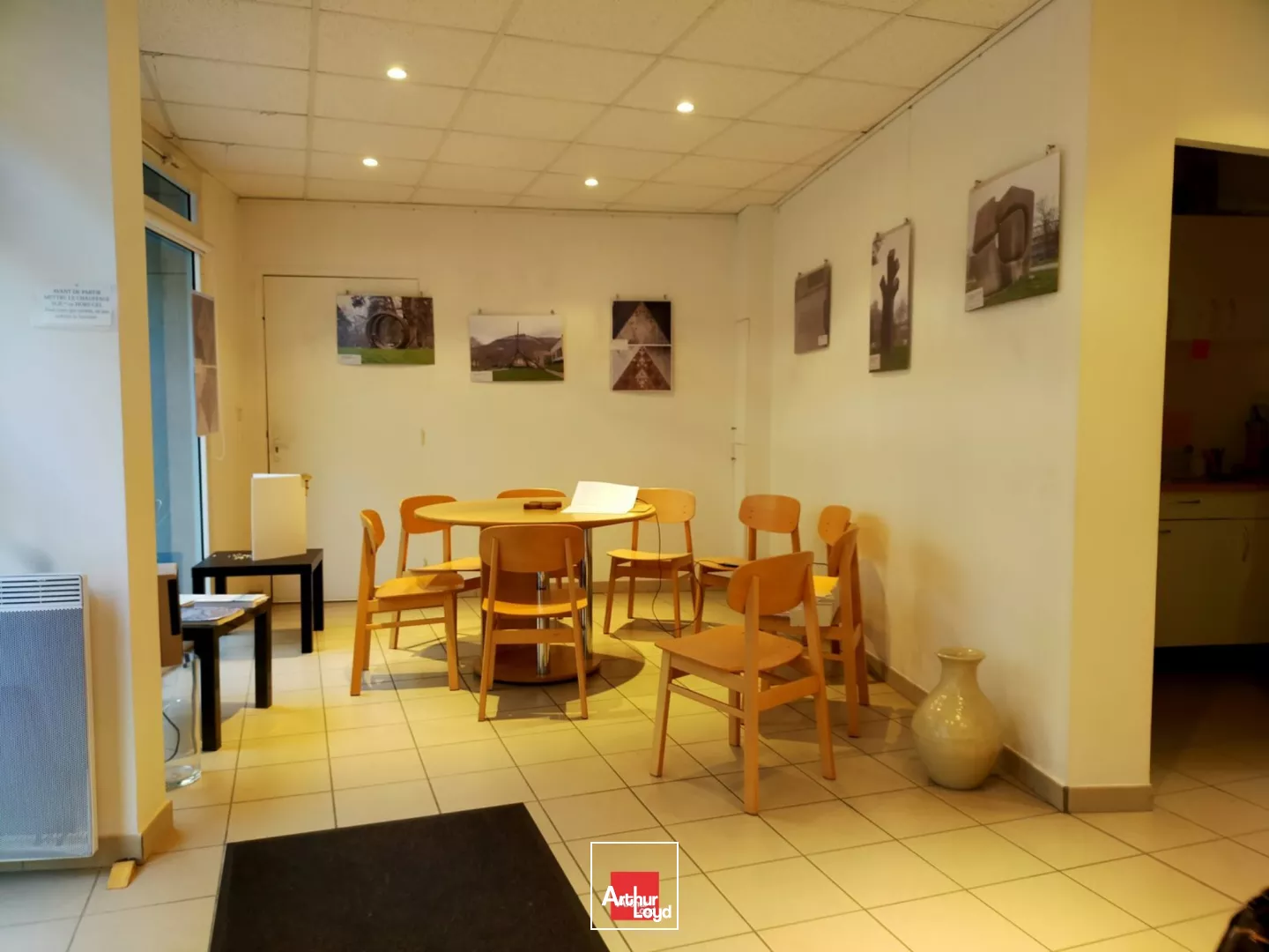 LOCAL COMMERCIAL OU BUREAU 45 M² A VENDRE GRENOBLE GENERAL FERRIE