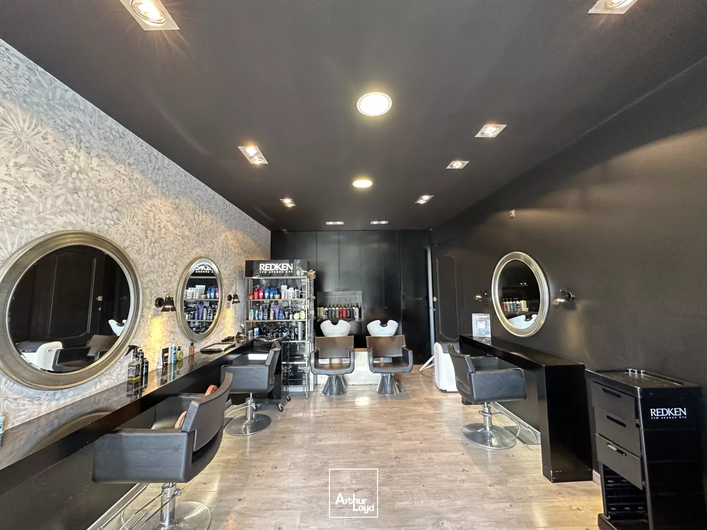 Cession de bail local commercial de 28 m2 dans le Triangle d'Or à Bordeaux