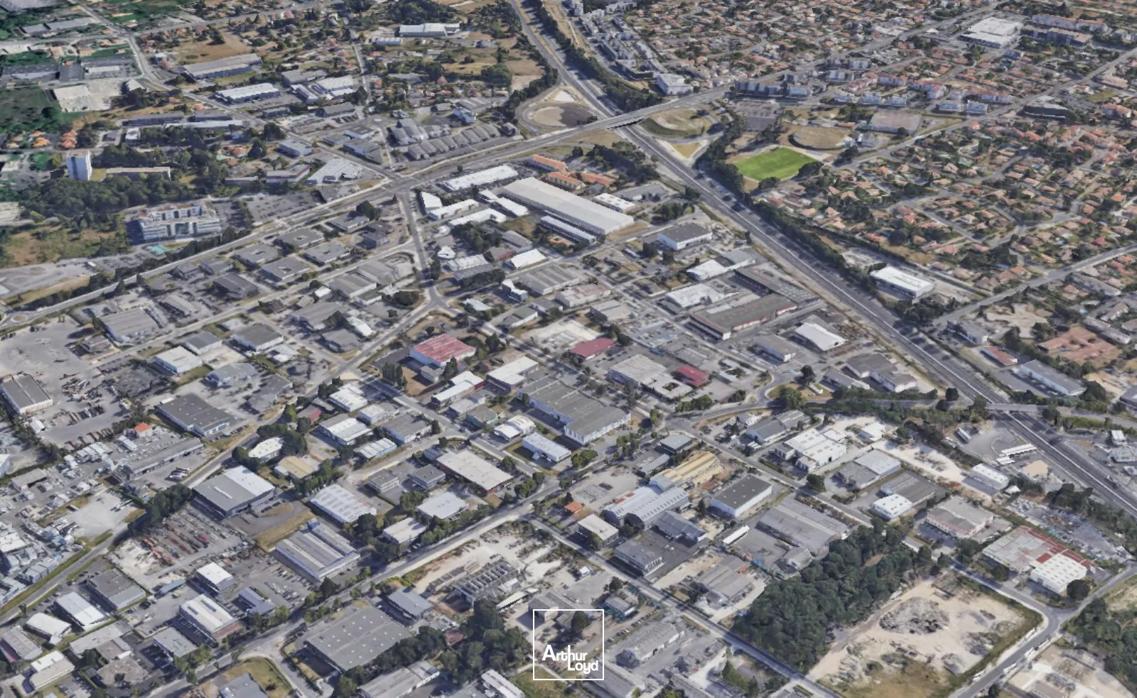 Local d'activioté à louer à Merignac d'une surface totale de 432 m²